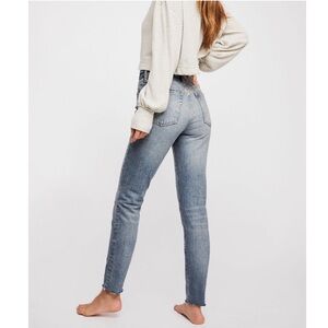 Free People We The Free Lightwash Blue Denim Jeans